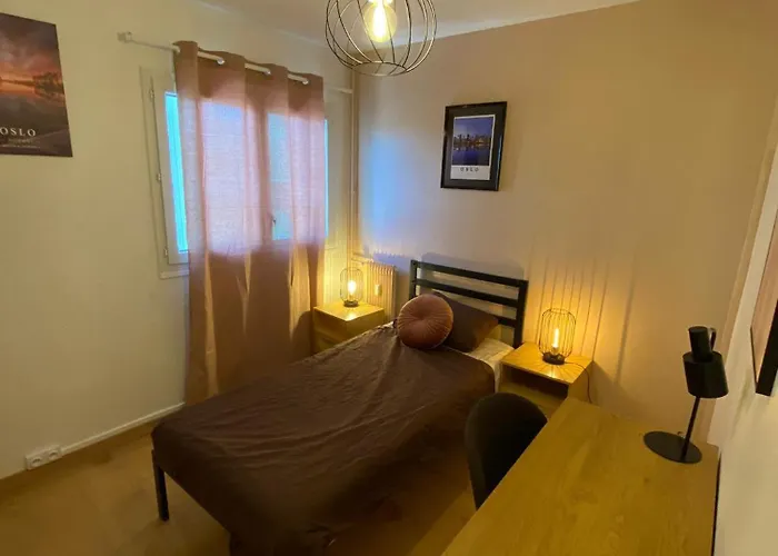 Scandinavian Experience 5 ****